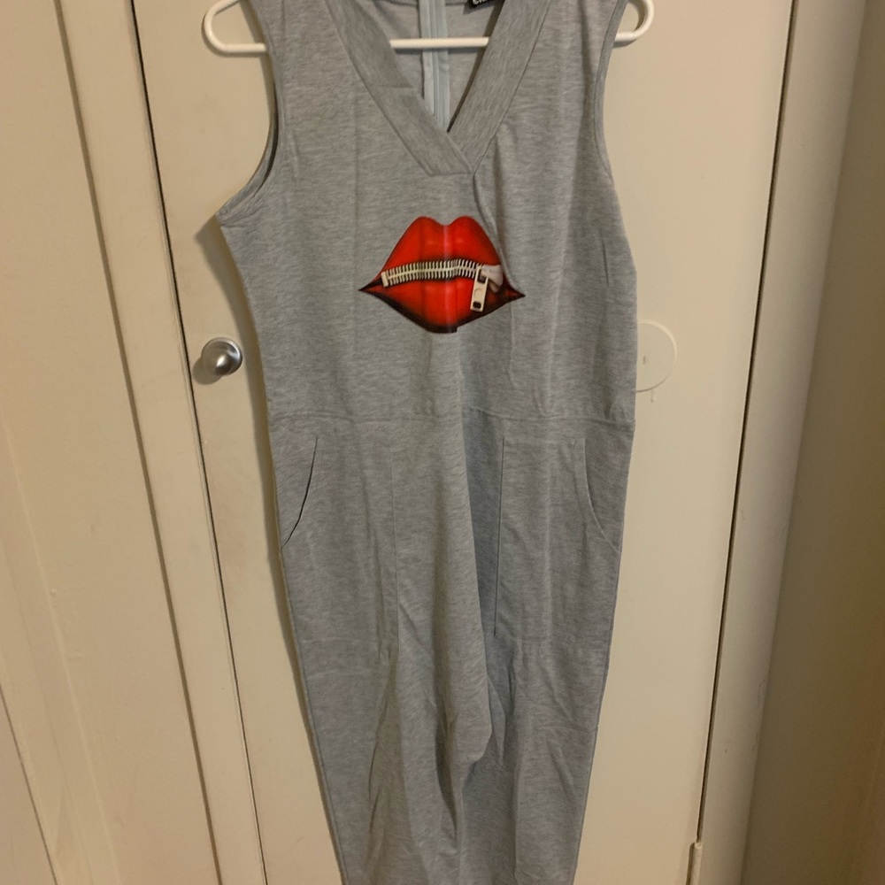 Jumpsuit - Picture 5 of 5